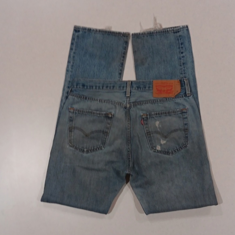 Levi's 501 Distressed Ripped Jeans - Picture 9 of 10